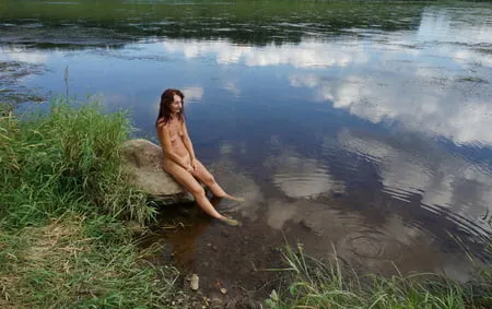 boulder in volga river         