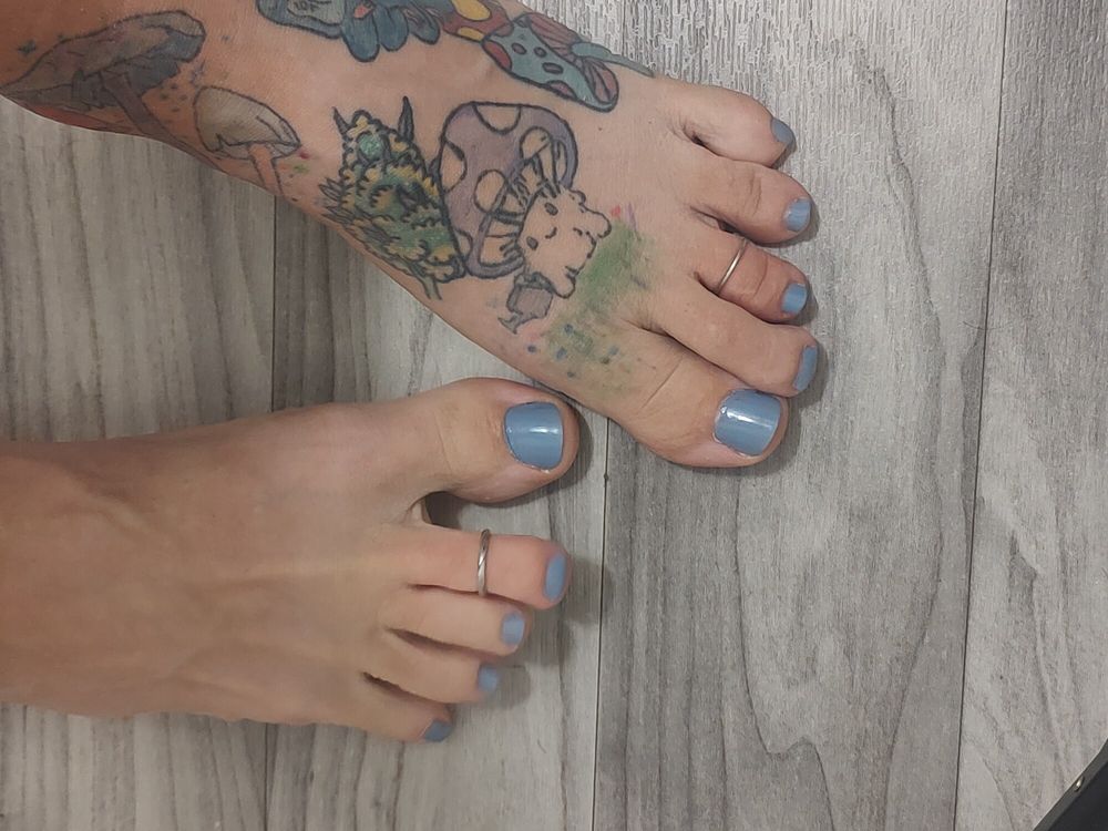 Fun with feet #8