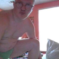 green boyshorts