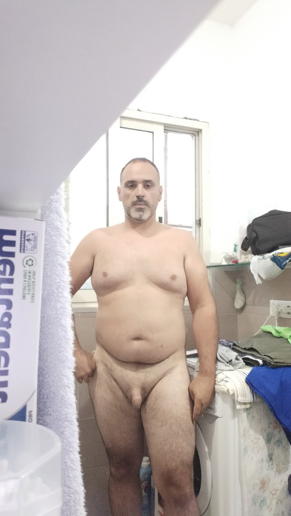Ragazzo mostra il suo pisellino minuscolo  #31