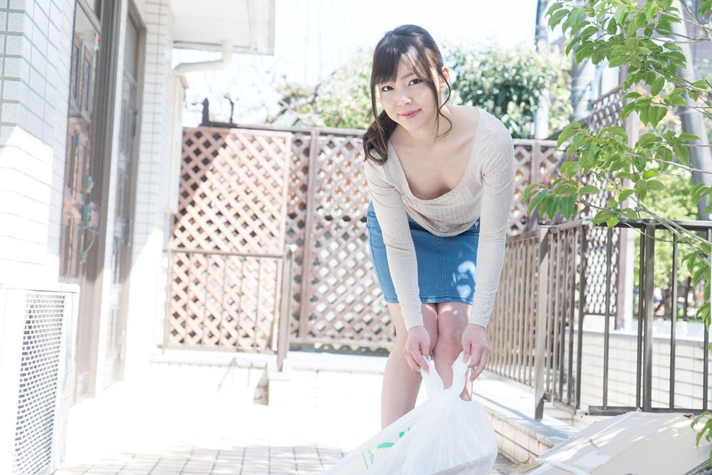 Shino Aoi :: Misunderstood by the floating bra wife taking o #4