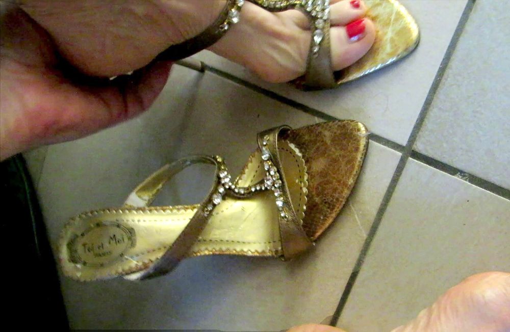 golden heels shoejob #12