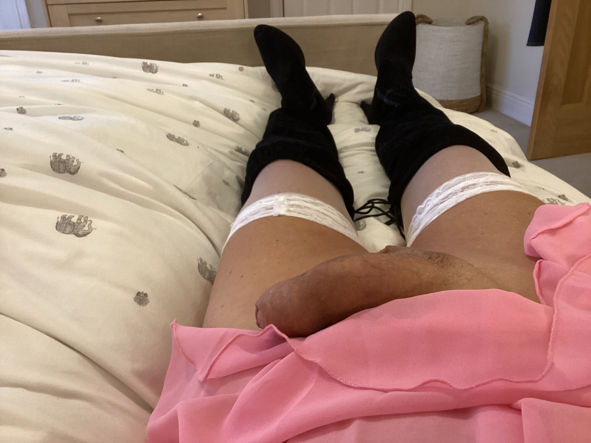 Mature sissy pretty in pink