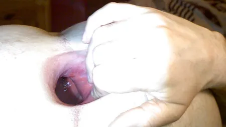 a big anal screw spreading my asshole to a giant gape part         