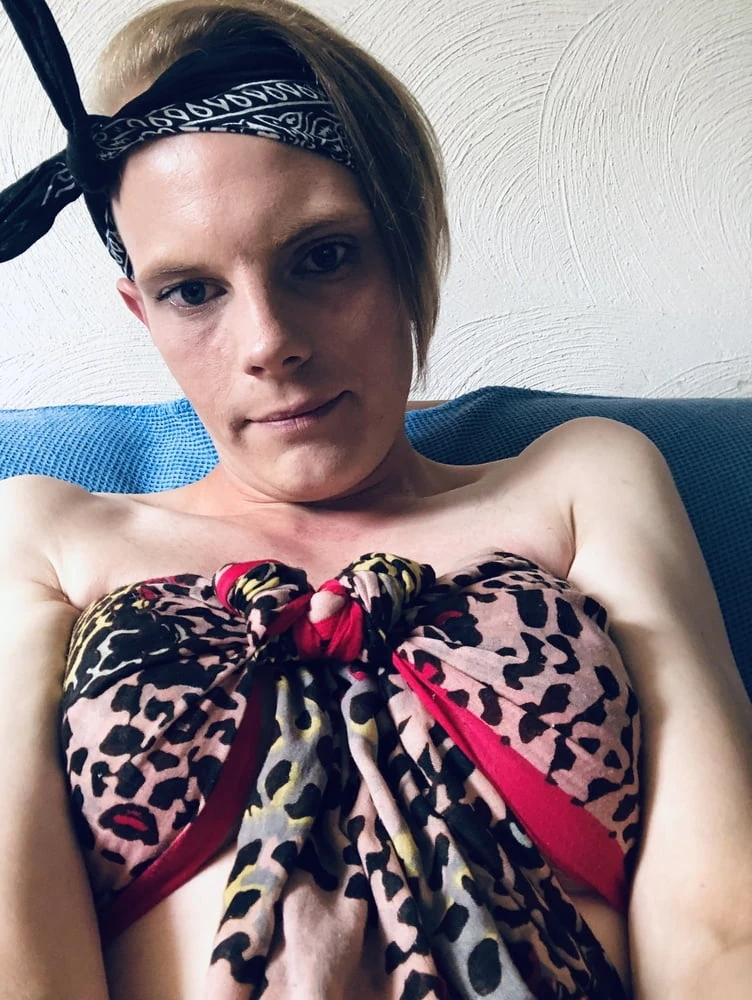 Manuela  #4