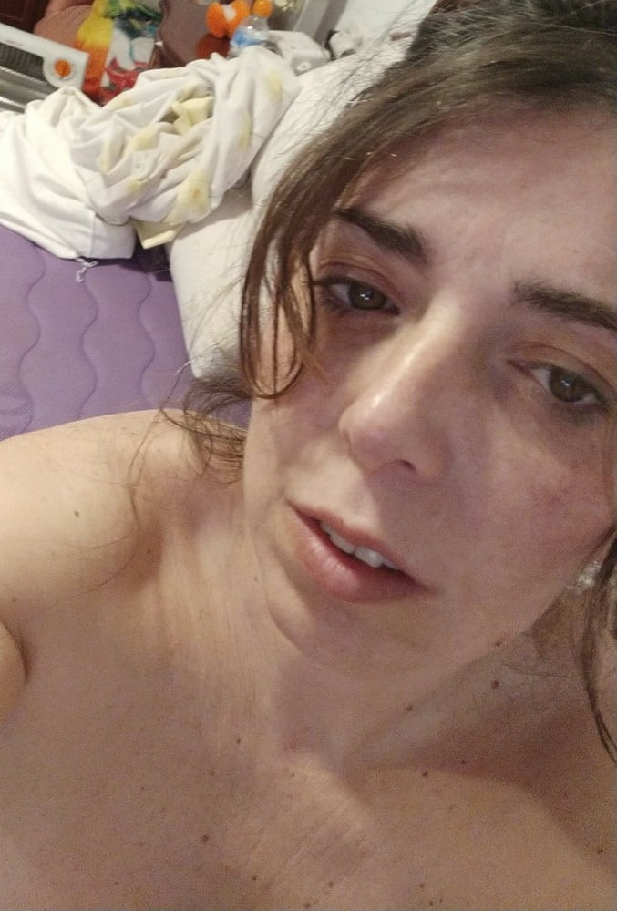 Me penetran dos por el mismo sitio