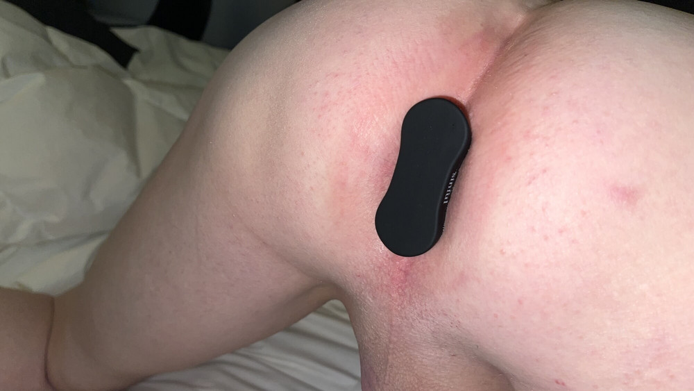Black G-string and butt plug #17