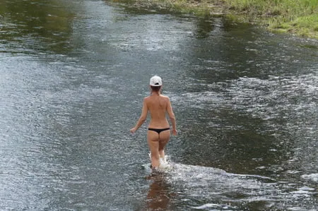 nude in rivers water         