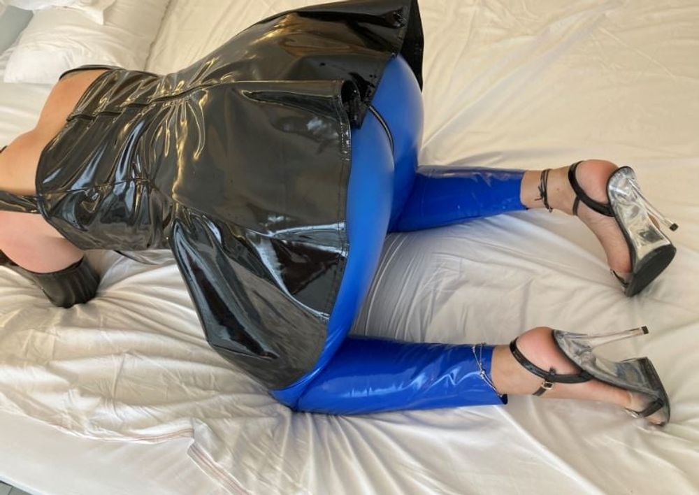 Blue Leggings, Clear Heels, Black gloves #4