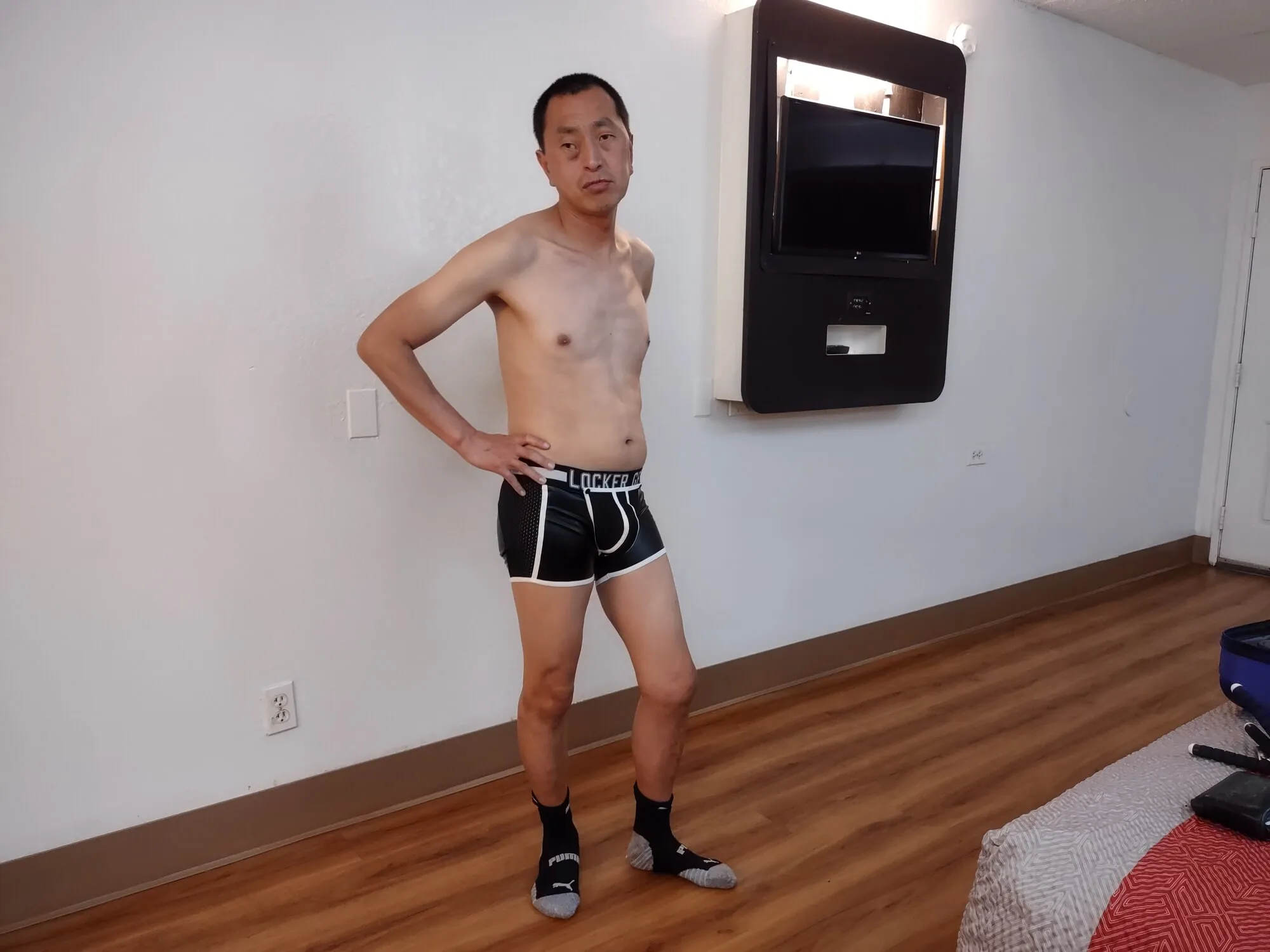 Asian enjoying some underwear and cock bondage at my hotel - 51 Pics |  xHamster