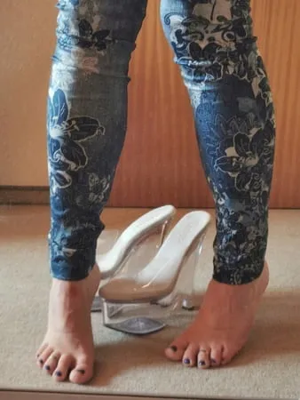 mirror play with beau jeggings         