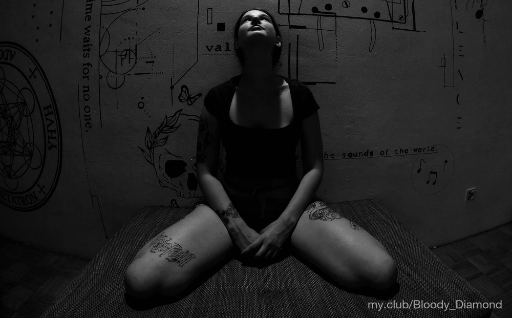 Bloody_Diamond Free Photos #3