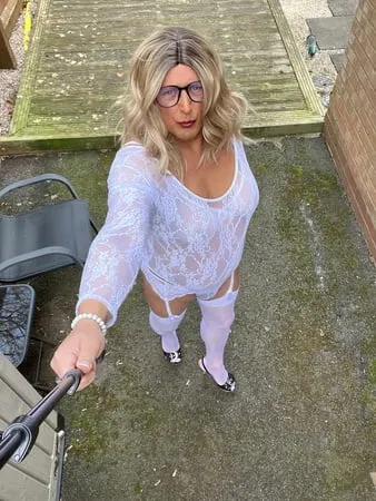 amateur crossdresser kellycd     sexy milf in stockings amm         