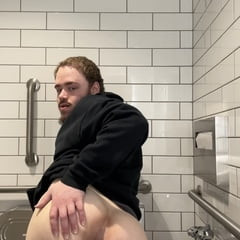 Sexy Ass Vanilla Biscuit Bitch Needs BBC
