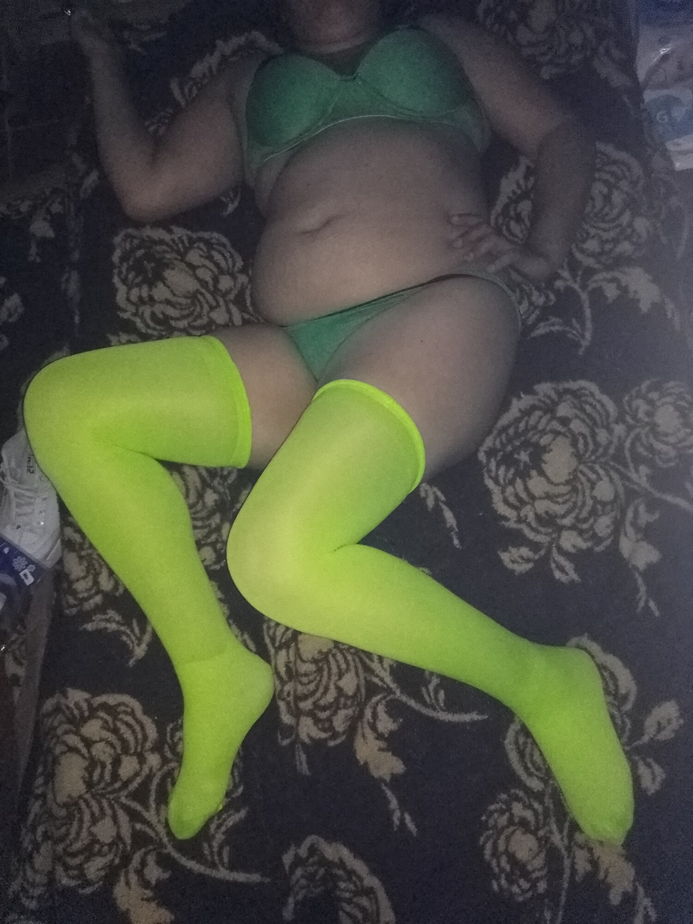 Pack 36 : green stockings and lingerie #7