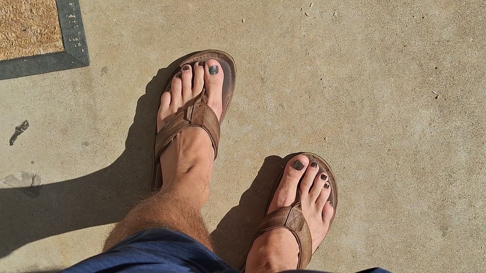 My feet and Pedicured toes #19