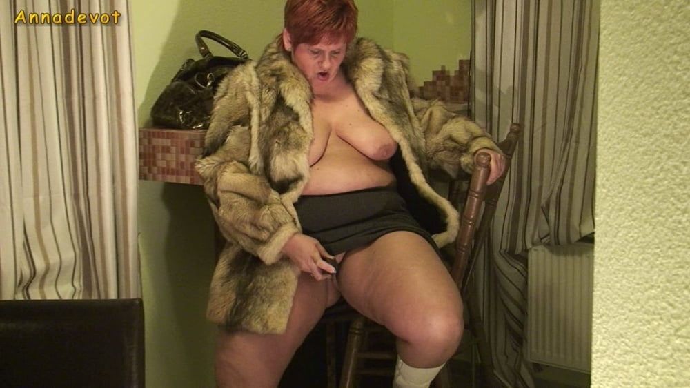 FETISH - masturbating in FUR COAT #7