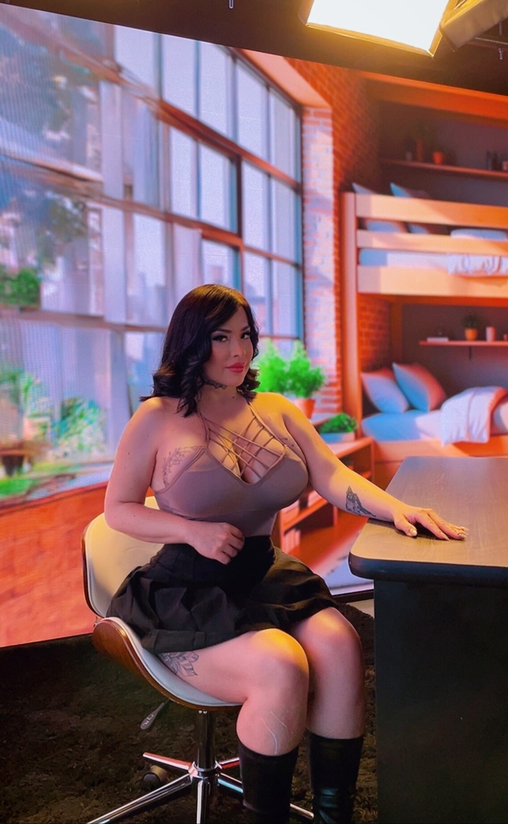 Profesora TETONA latina #4