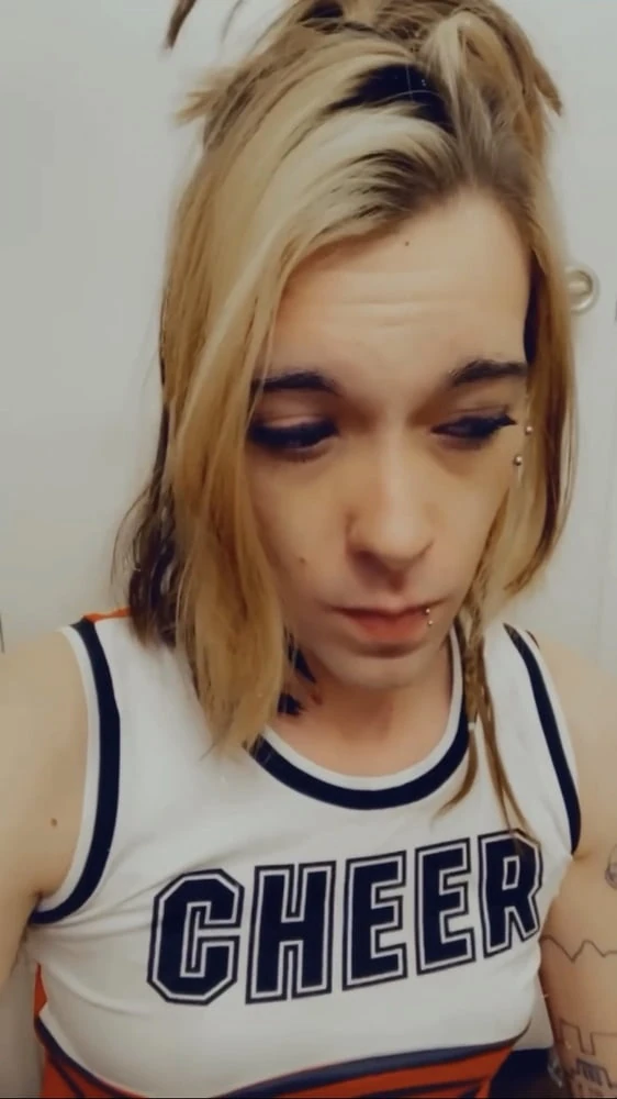 Cute Cheerleader #6