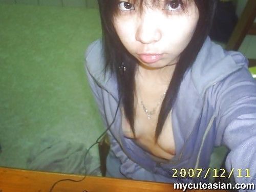 Selfshot cute Asian pussy masturbation #13