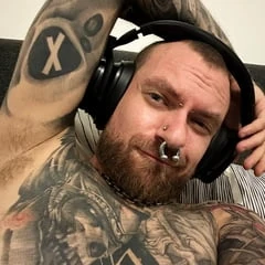 Smelly pits