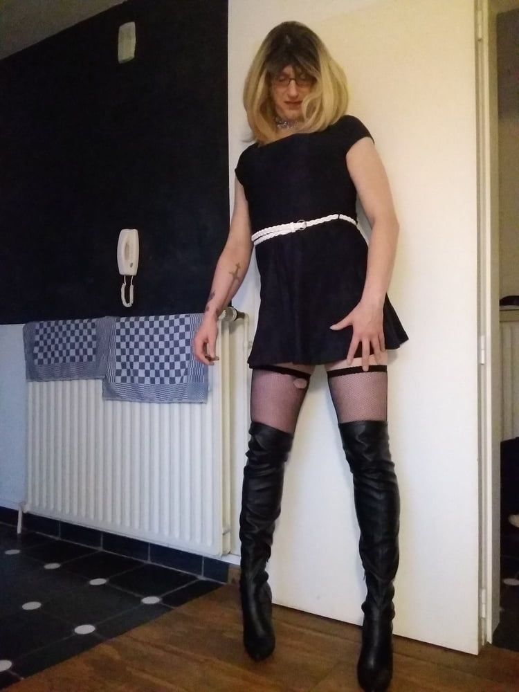 Love my new knee high boots :) #2