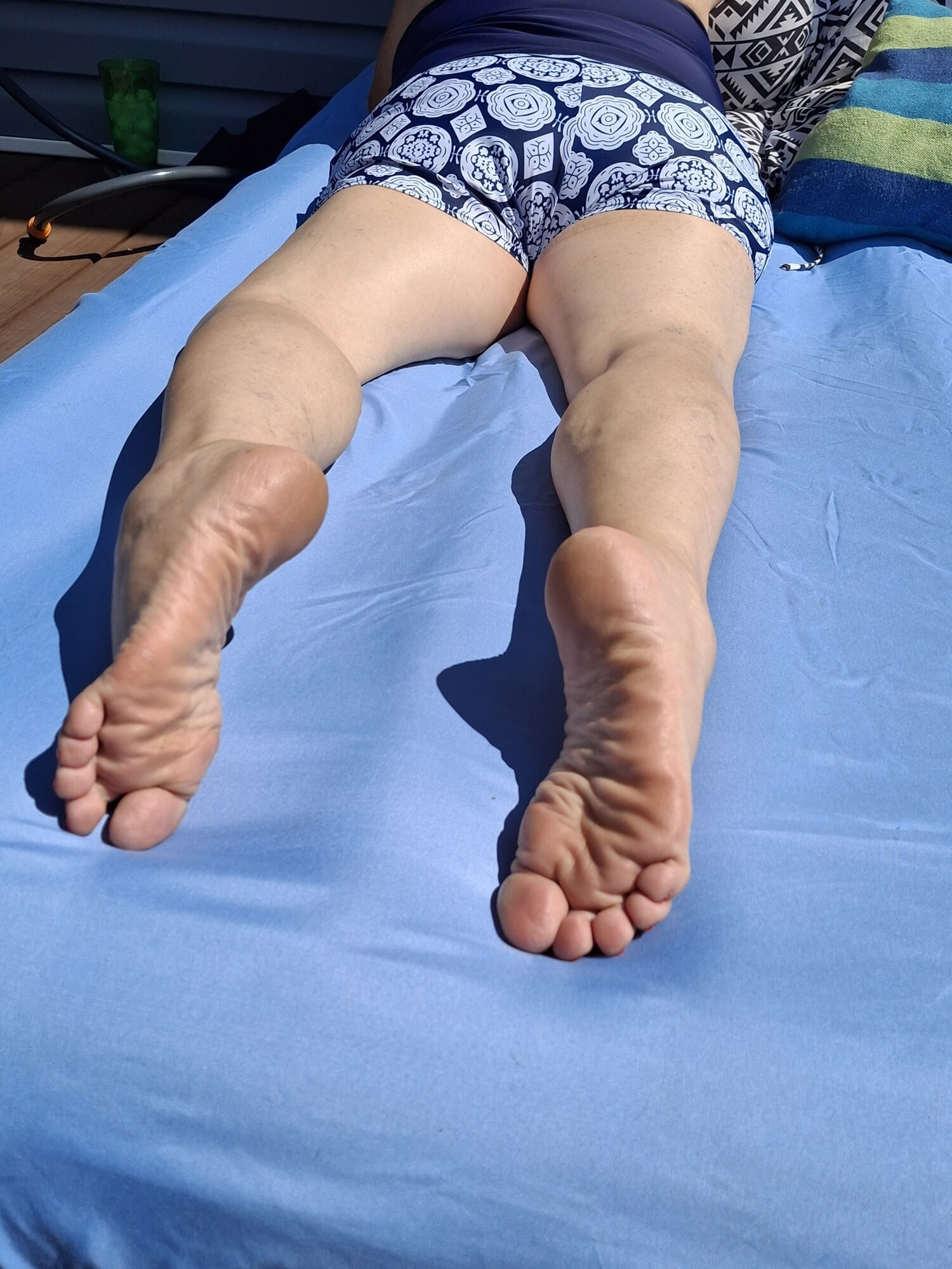Sexy bare feet in the sun #8