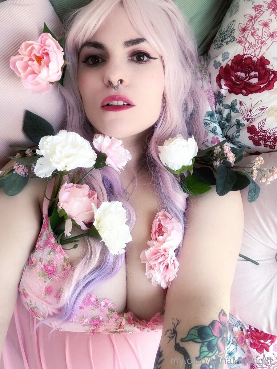 Free Luna Moongirl Photos #7