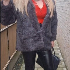 Хутро і куріння на відкритому повітрі