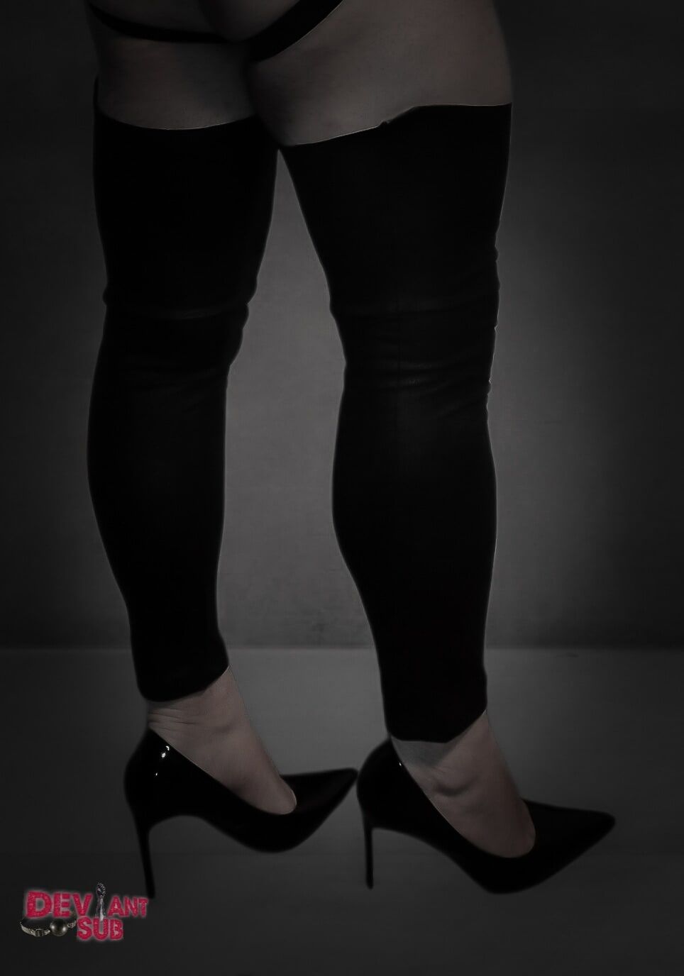 High Heels and Leather Overknees #5