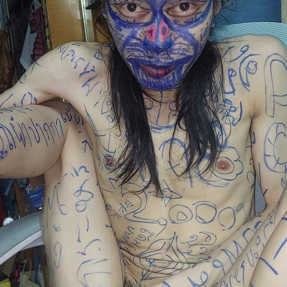 Masturbate with funny body paint #19