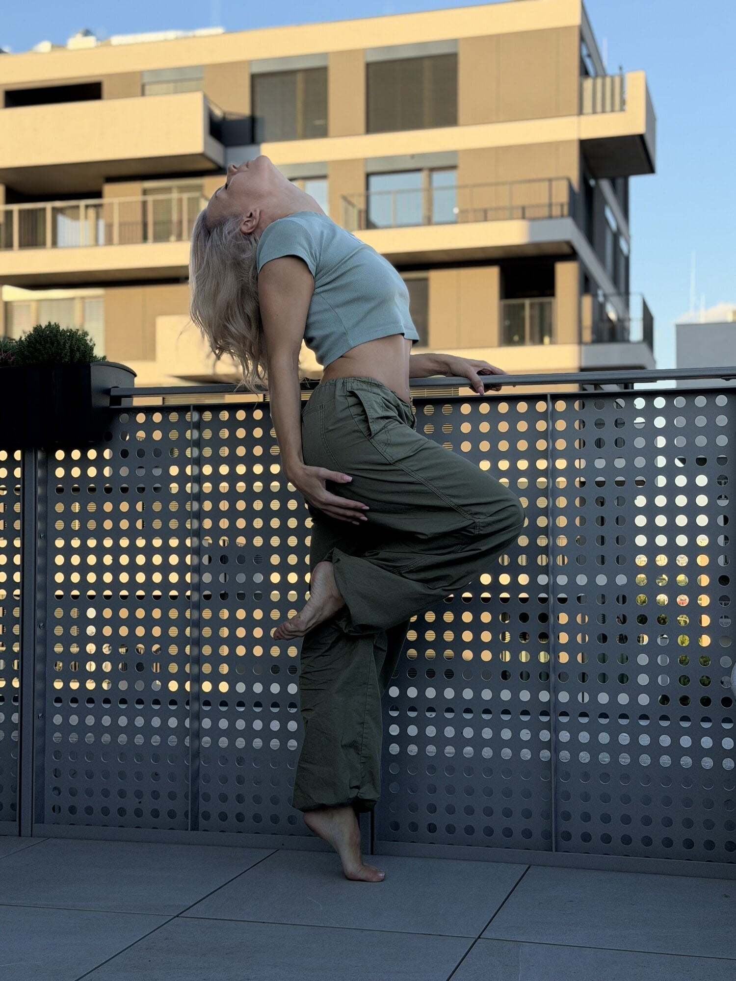 Behind my photoshoot  flexibility, high heels & passion.