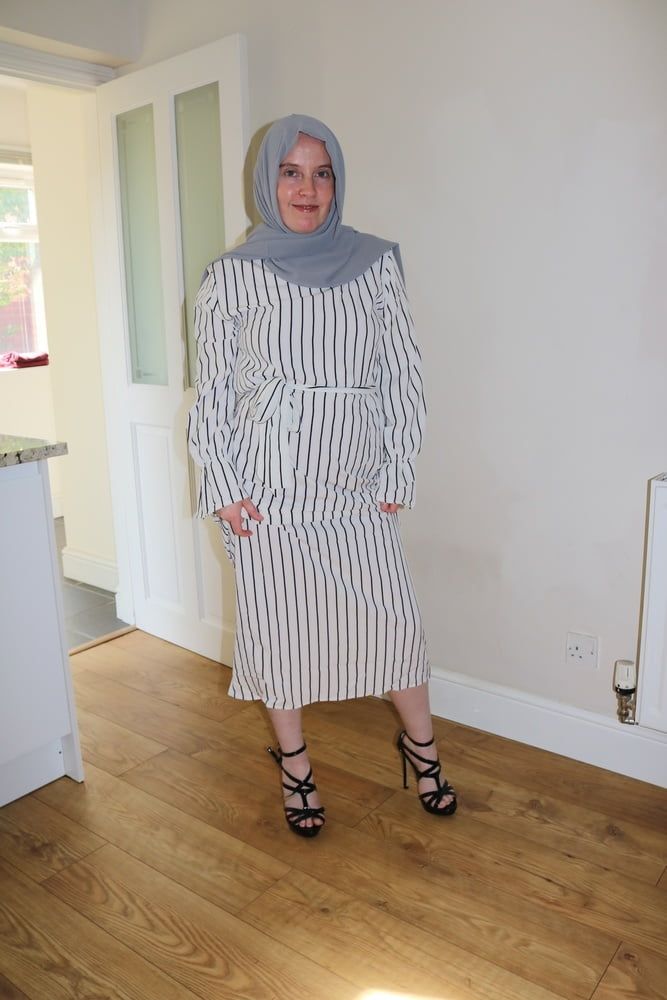 British wife in Hijab Abaya and Heels #42