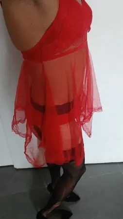 red nightie black stoking high heels         