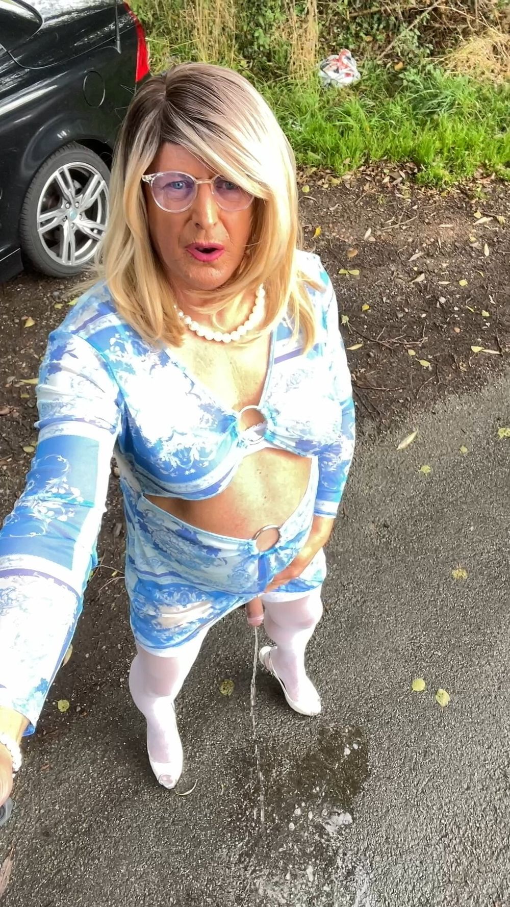 Amateur crossdresser Kellycd2022 sexy milf in stockings 