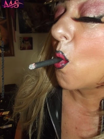 mistress smoke pt    happy birthday slave         