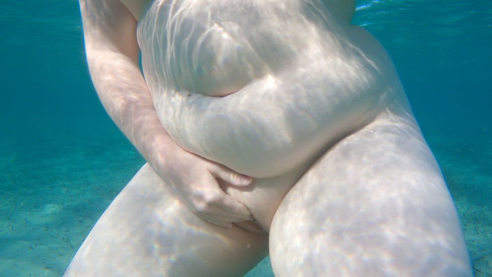 Underwater Outdoor Sex in Public - Naughty at Beach & Ocean