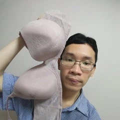 Selfie with Triumph D90 bra. Bra is bigger than my head!