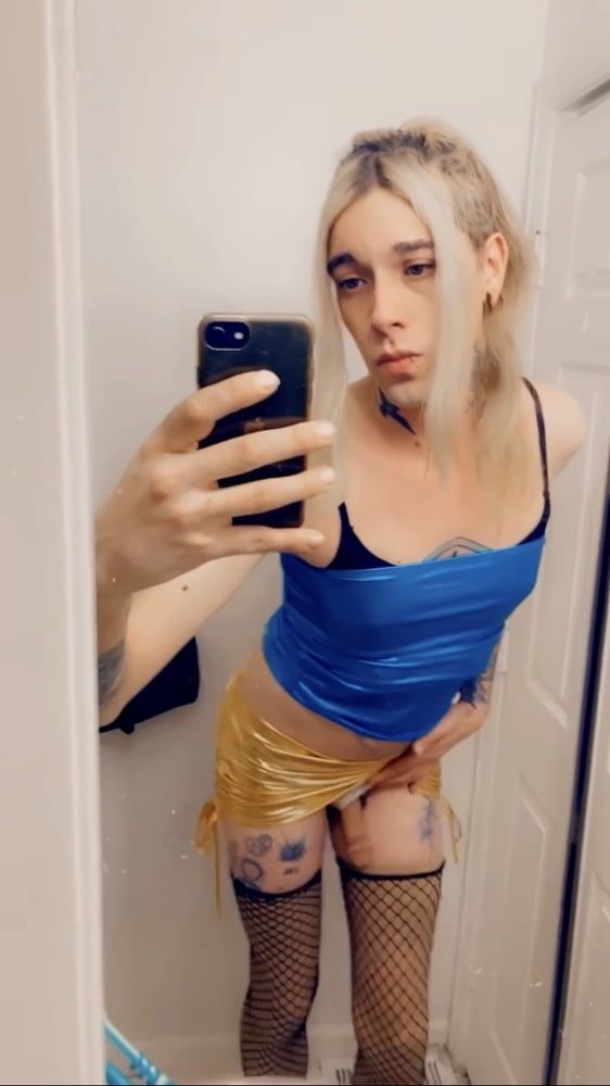 Blue and Yellow Slut #60