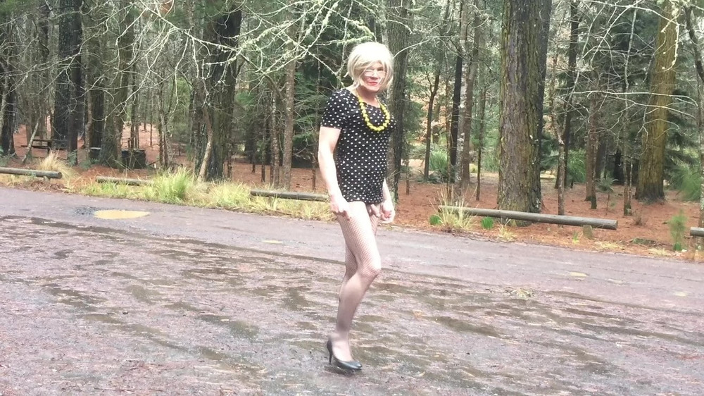 Cross dress Road Trip - Short dress, fish nets #3