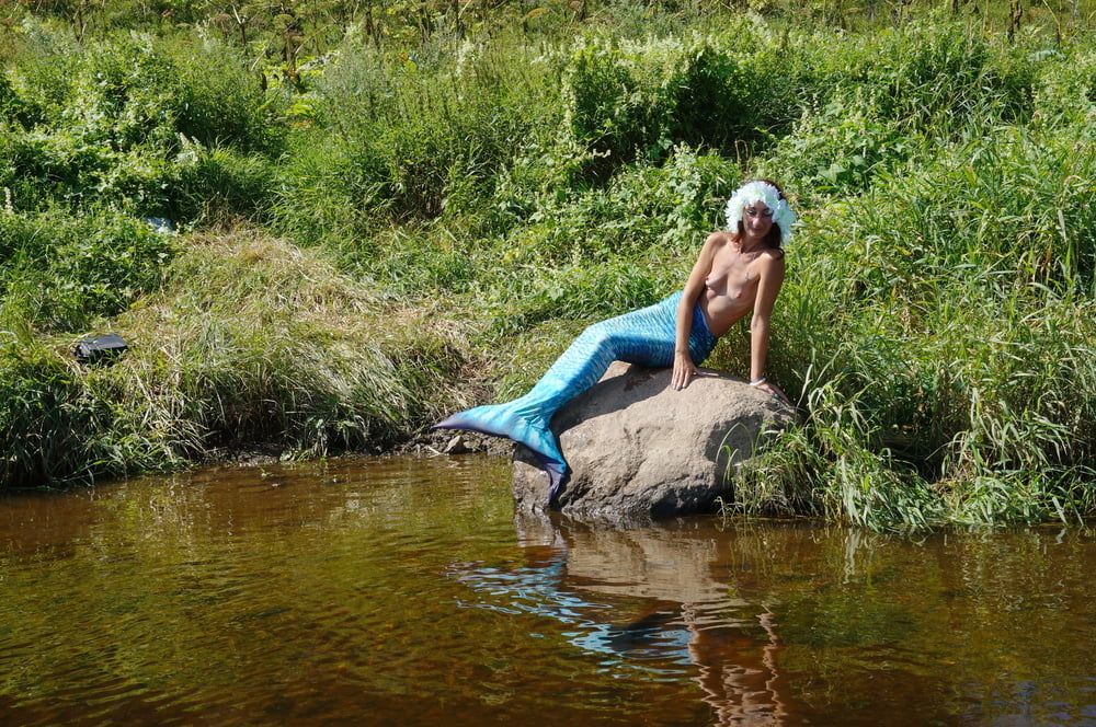 Mermaid  on boulder #34