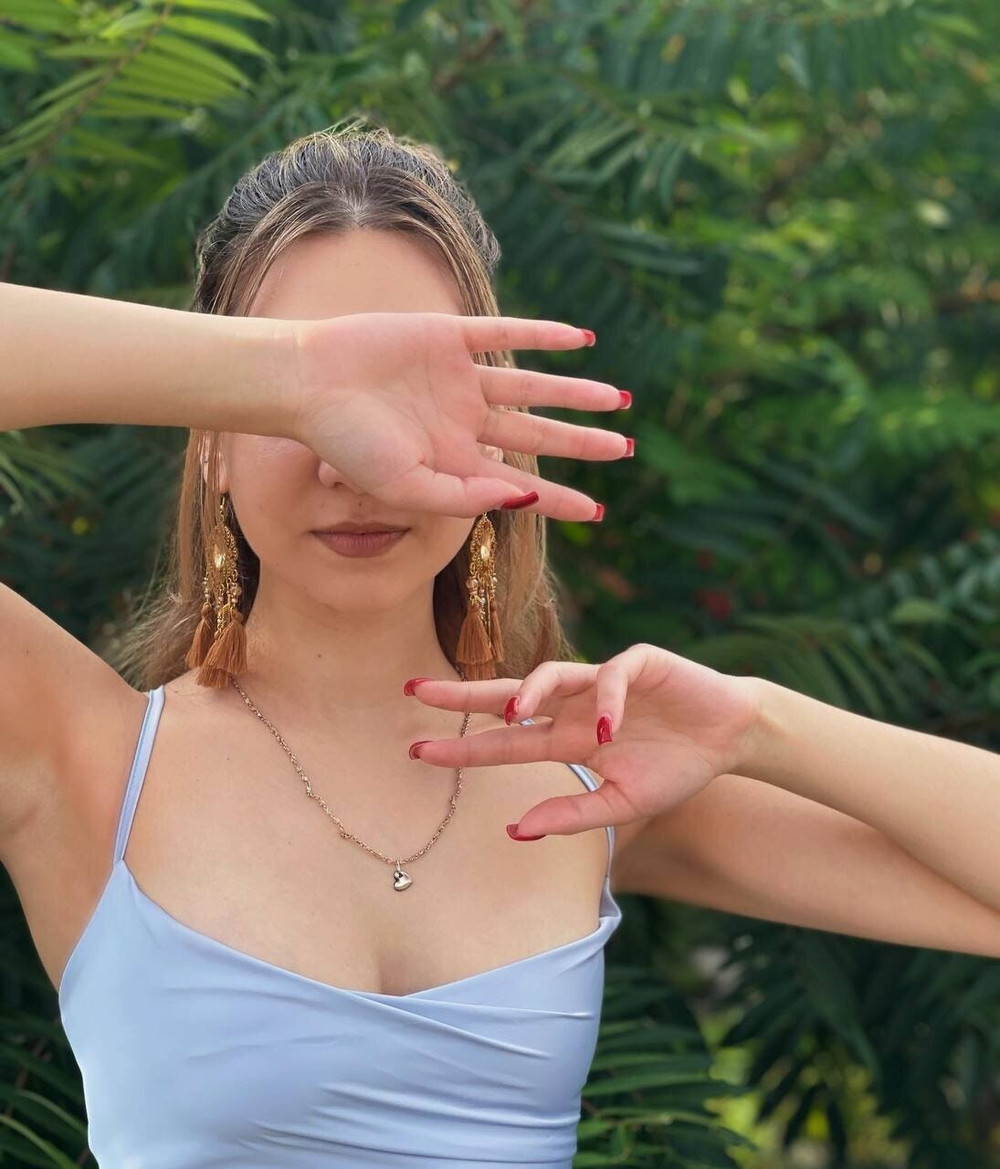 Cassandra Free Photos #60