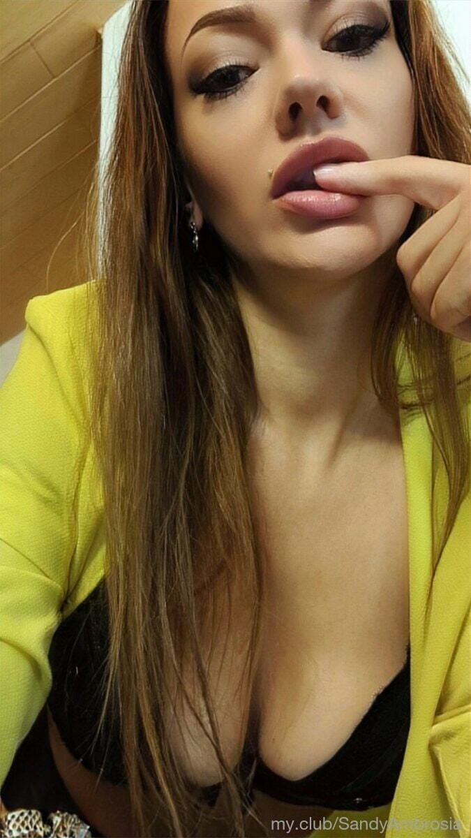 Sandy Ambrosia Free Photos #21