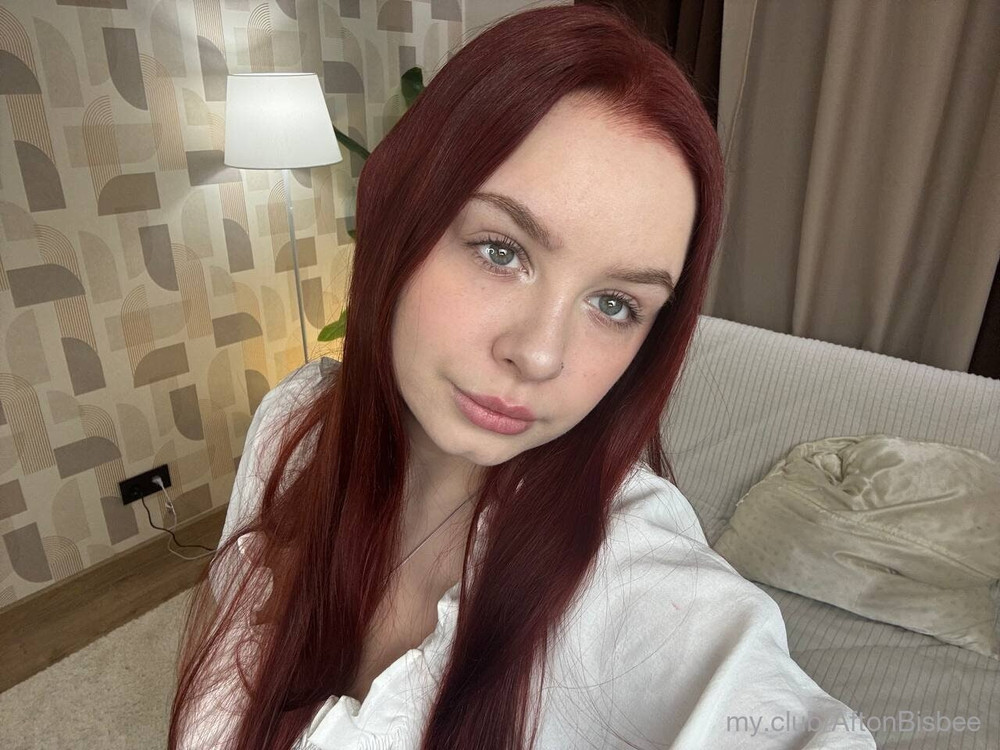 Hannah Free Photos #11