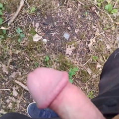 Outdoor Cumshot in the Forest – Mushroom Head Shoots Huge Lo