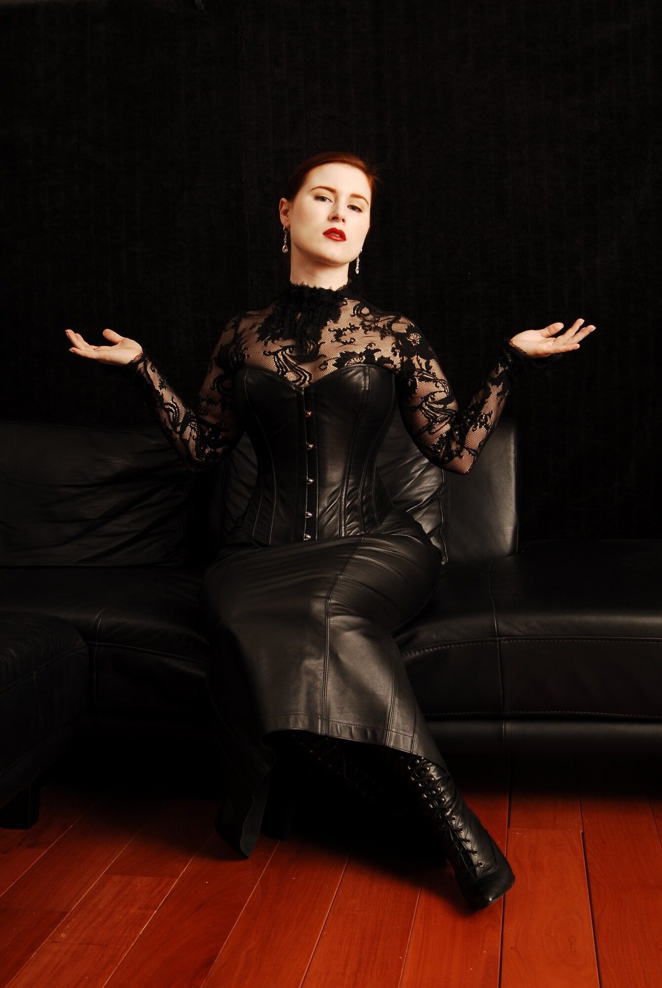 Leather Mistress – Femdom Photos #2