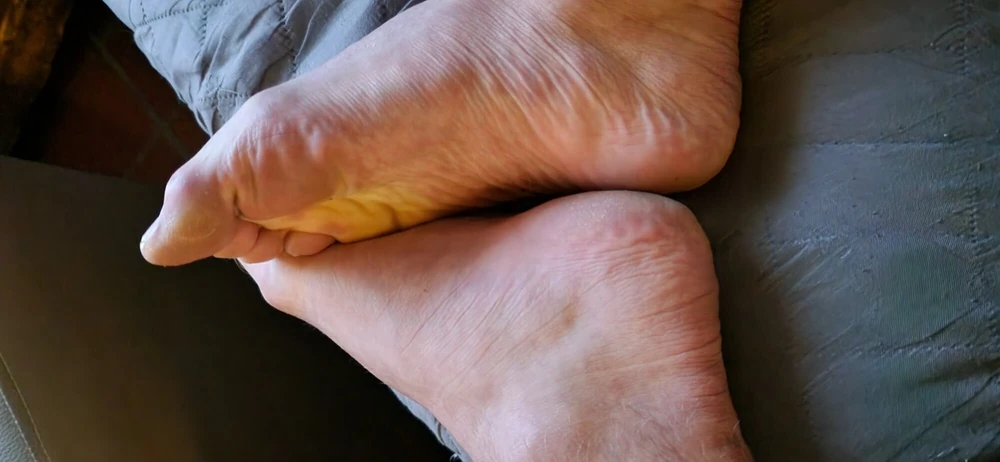 Hot young boy feet #2