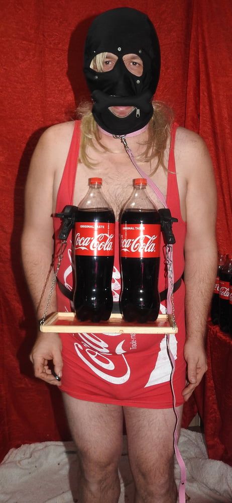 SIssy Served Cocacola #5
