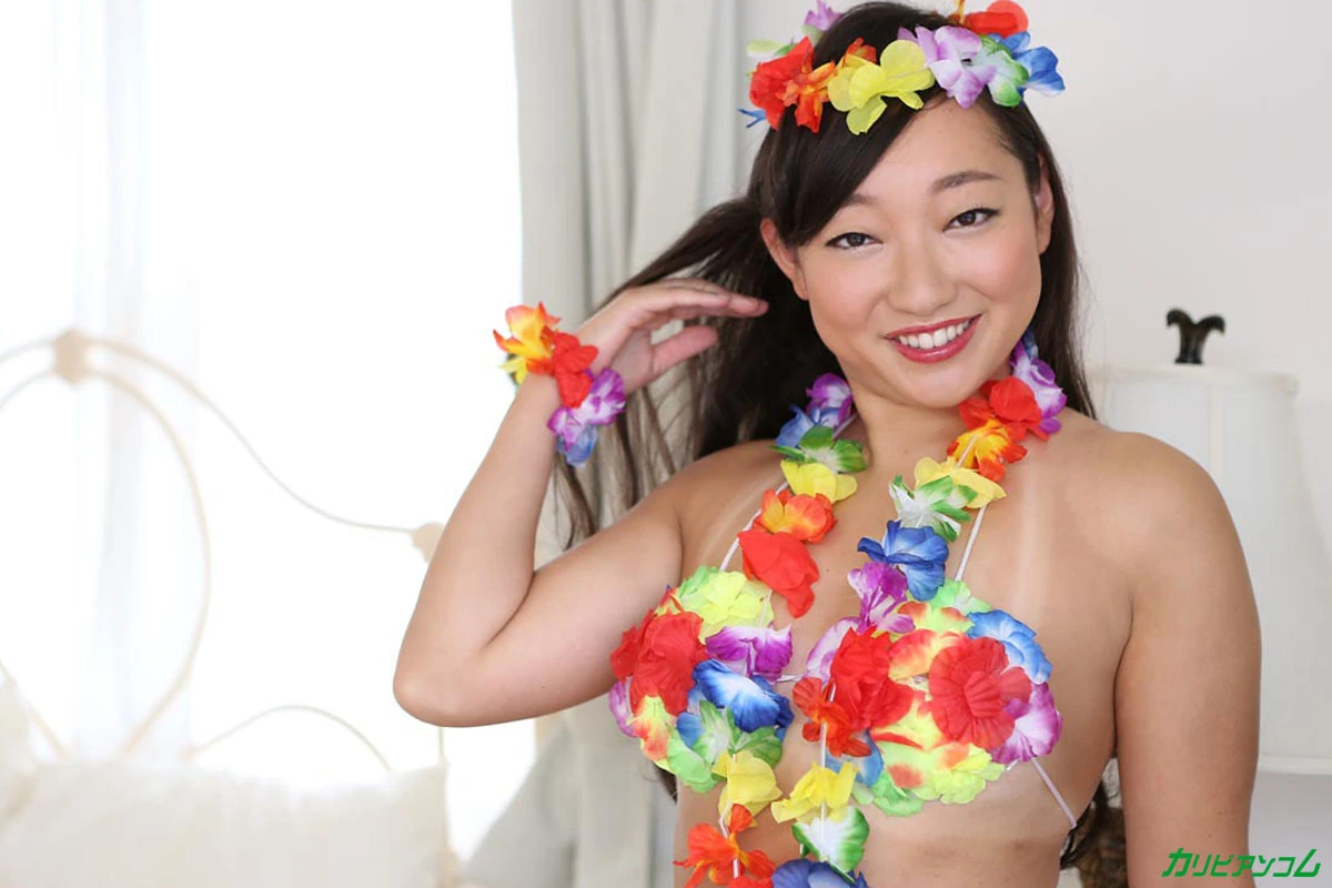 Minami Sakamoto :: a nasty Polynesian hip swing? - CARIBBEAN #8