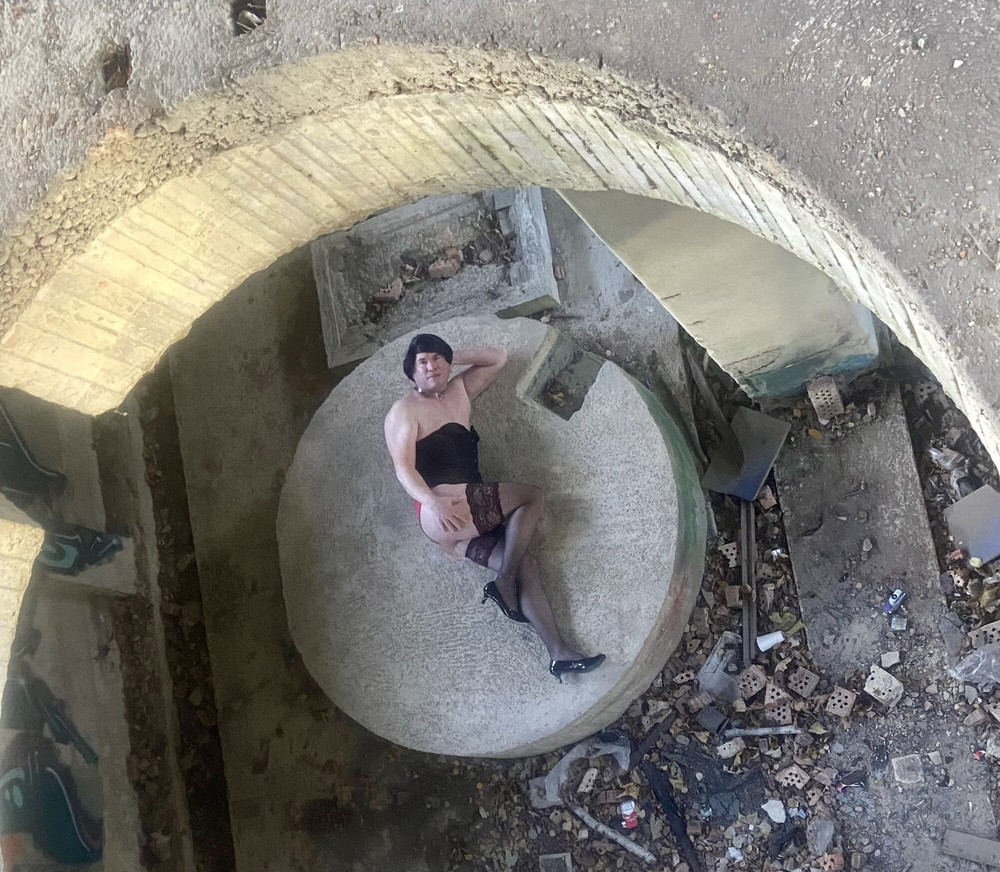 Claudia - My First Outdoor Shooting - lost place  #12